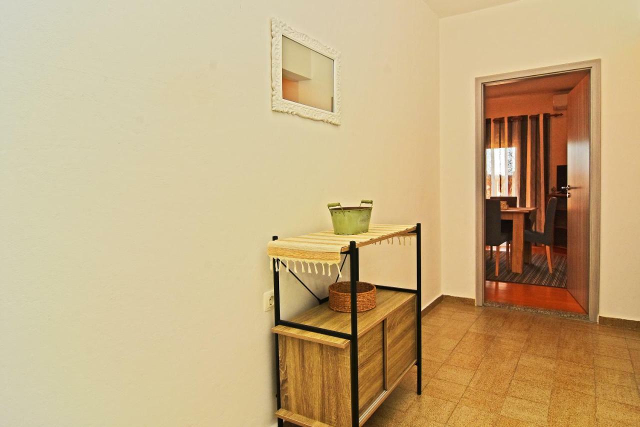 Apartamento Nina Zadar