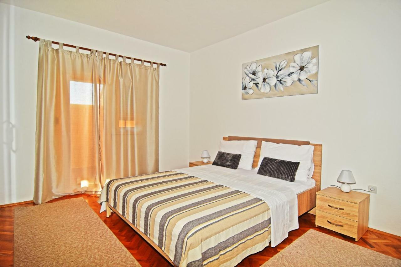 Apartamento Nina Zadar
